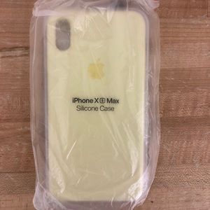 iPhone XS Max Silicone Case - Mellow Yellow